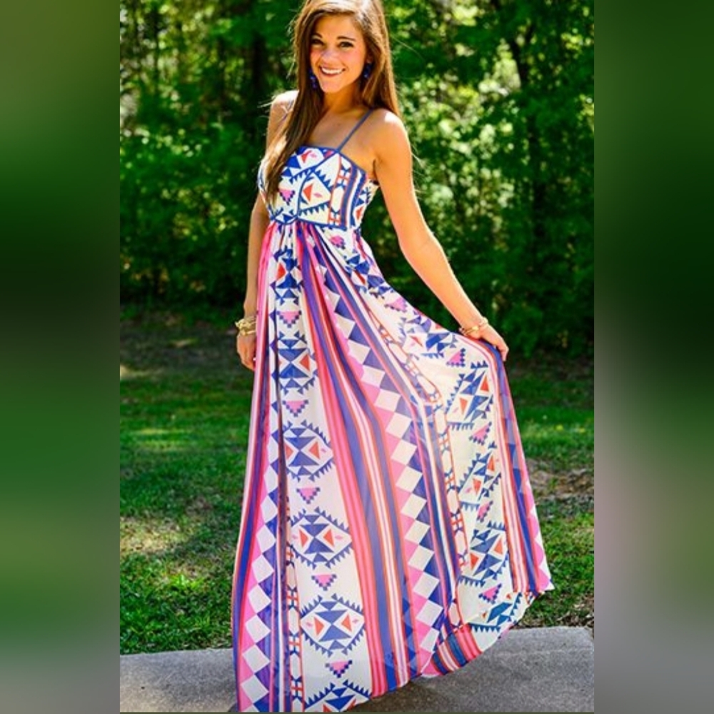 8 Birdies Aztec / Geometric Maxi Dress Size Medium